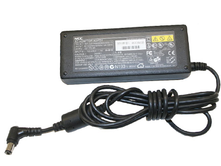 NEC PC-VP-WP04 Chargeur Adaptateur
